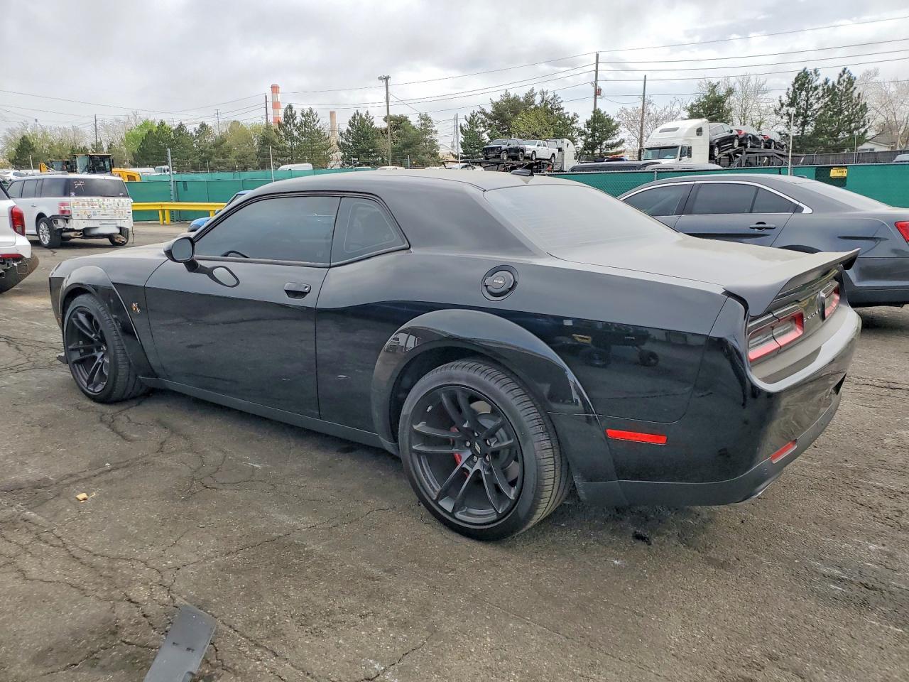 2021 Dodge Challenger R - zdjęcie 2
