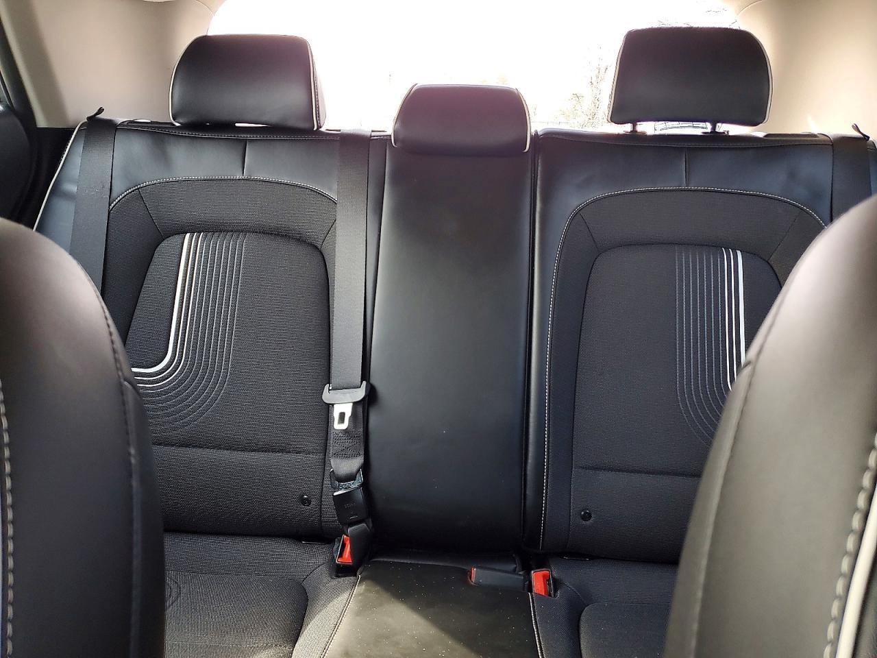 2023 Hyundai Venue Limited - zdjęcie 10