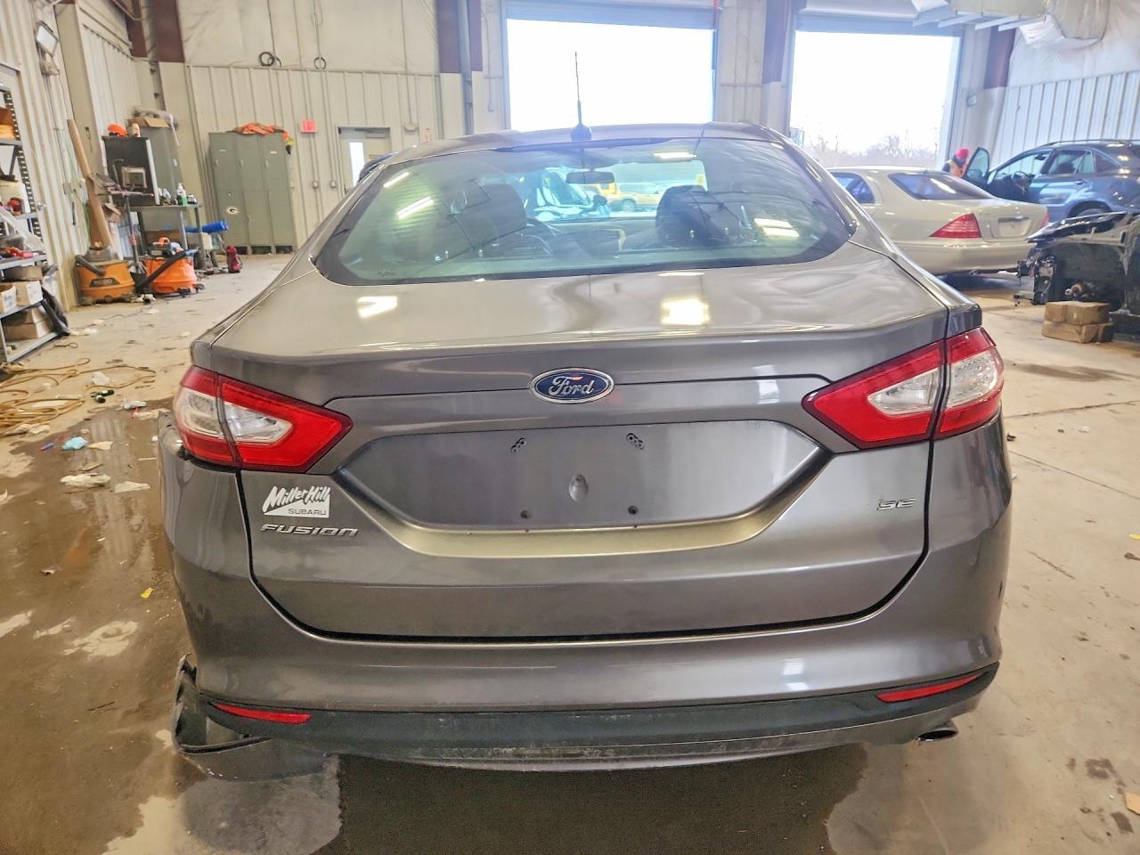 2014 Ford Fusion Se - zdjęcie 6