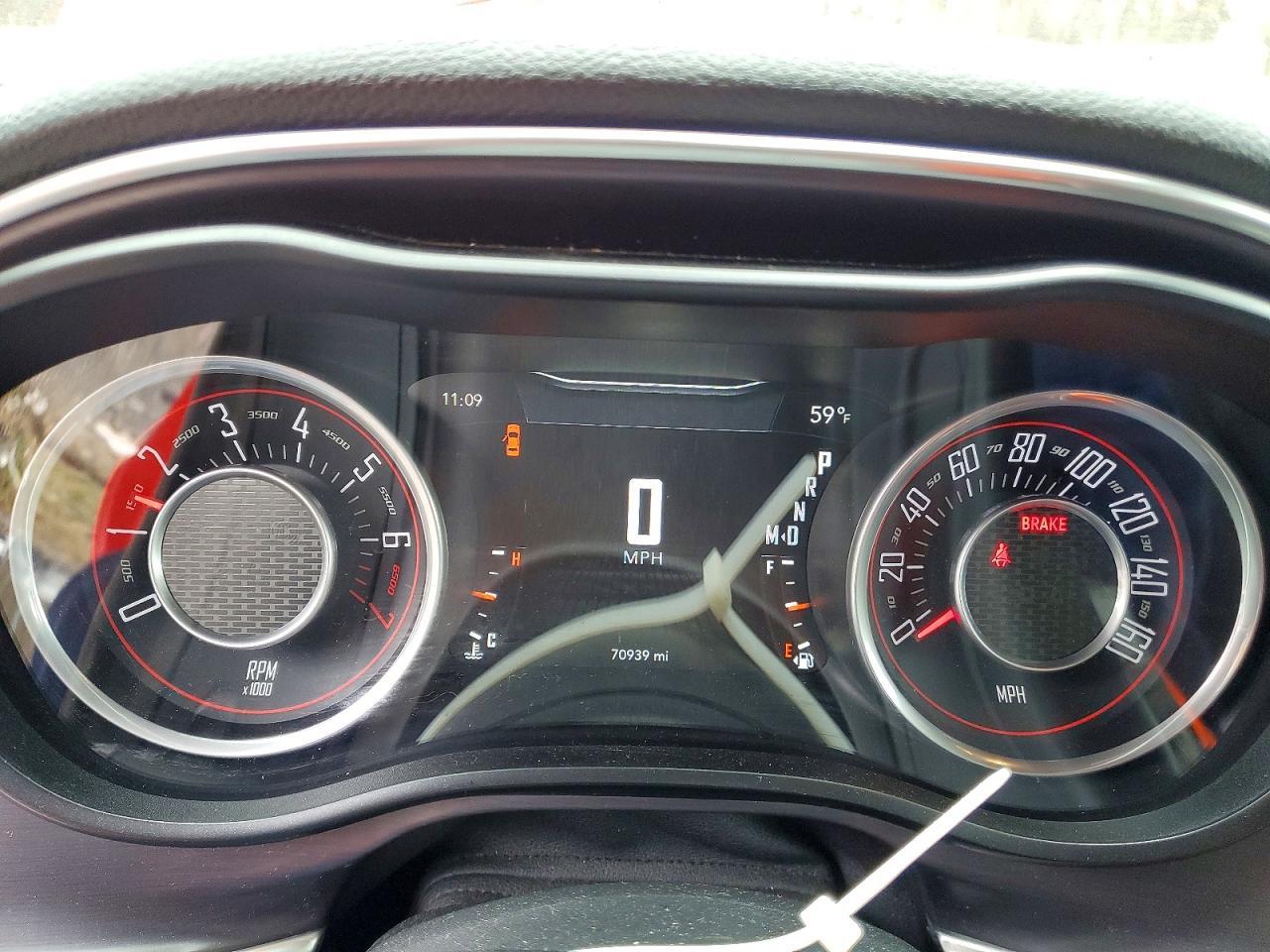 2016 Dodge Challenger Sxt - zdjęcie 9