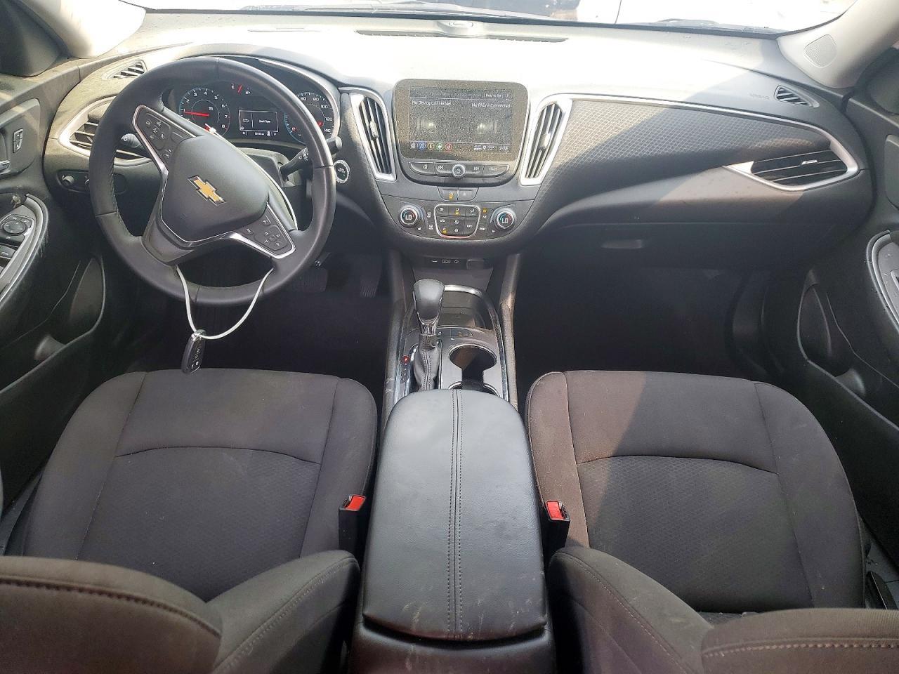 2025 Chevrolet Malibu Lt - zdjęcie 8