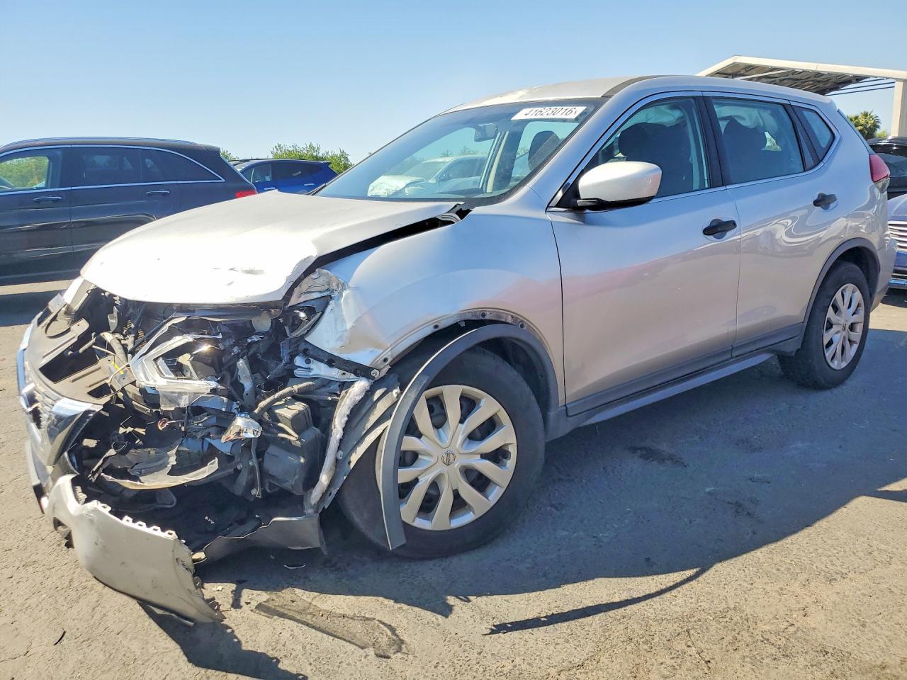 2017 Nissan Rogue S - zdjęcie główne