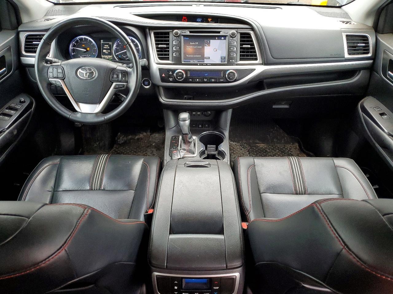2019 Toyota Highlander Se - zdjęcie 8