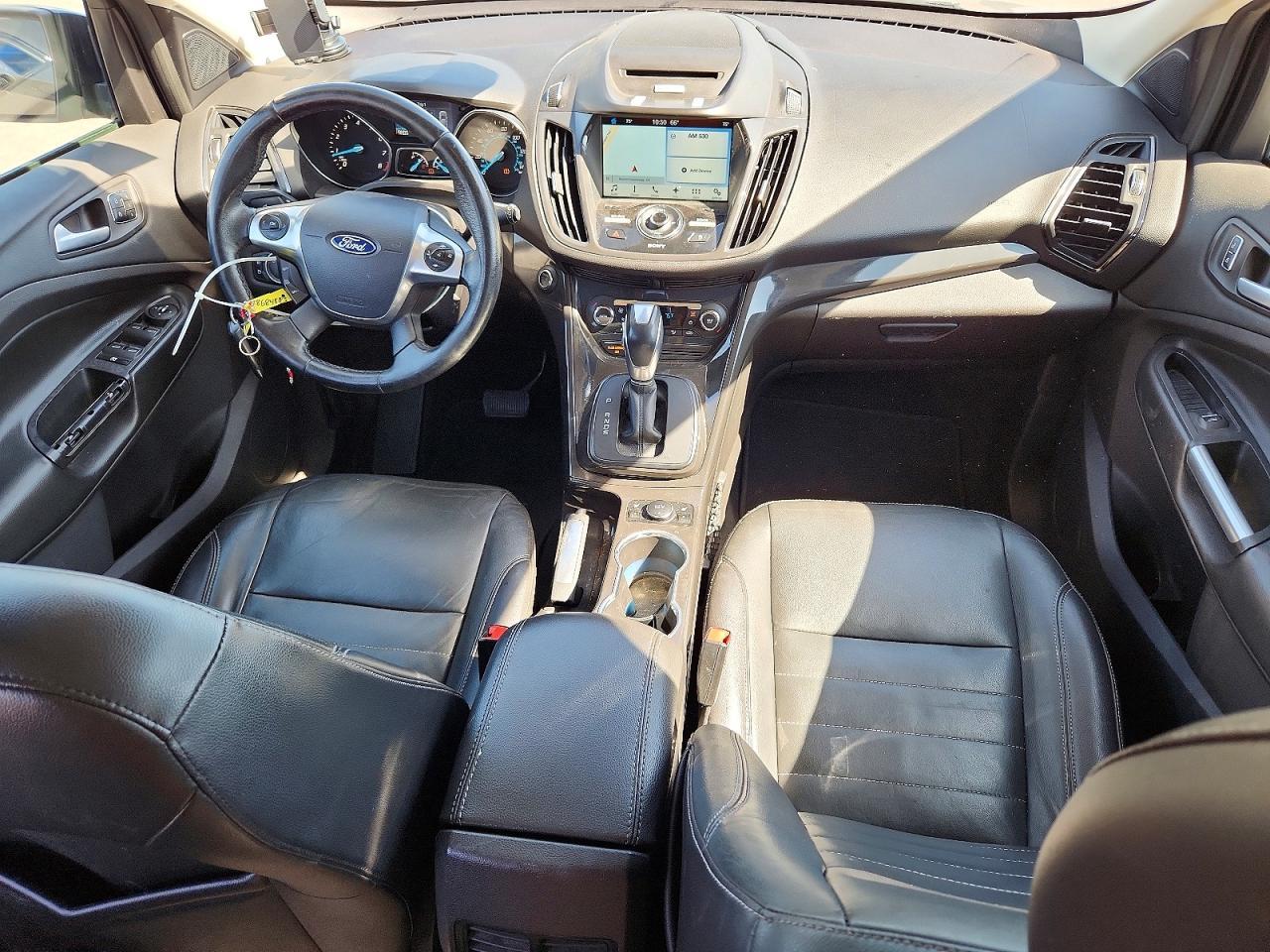 2016 Ford Escape Titanium - zdjęcie 8