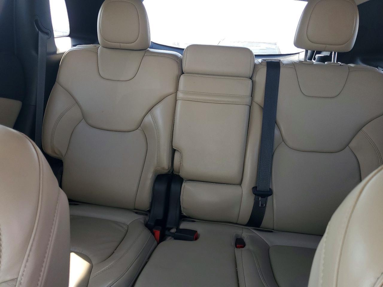 2015 Jeep Cherokee Limited - zdjęcie 10