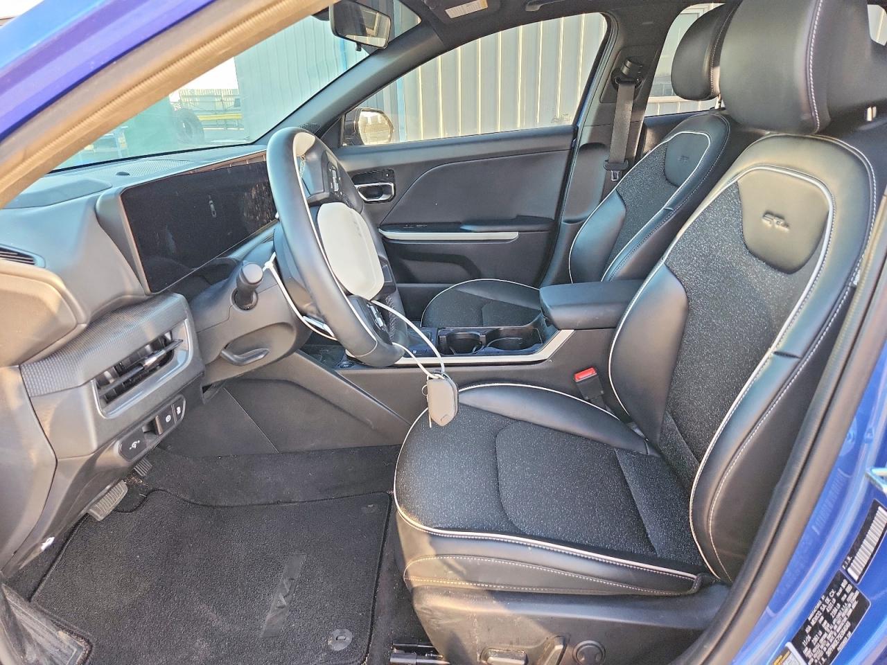 2025 Kia K4 Gt-Line - zdjęcie 7