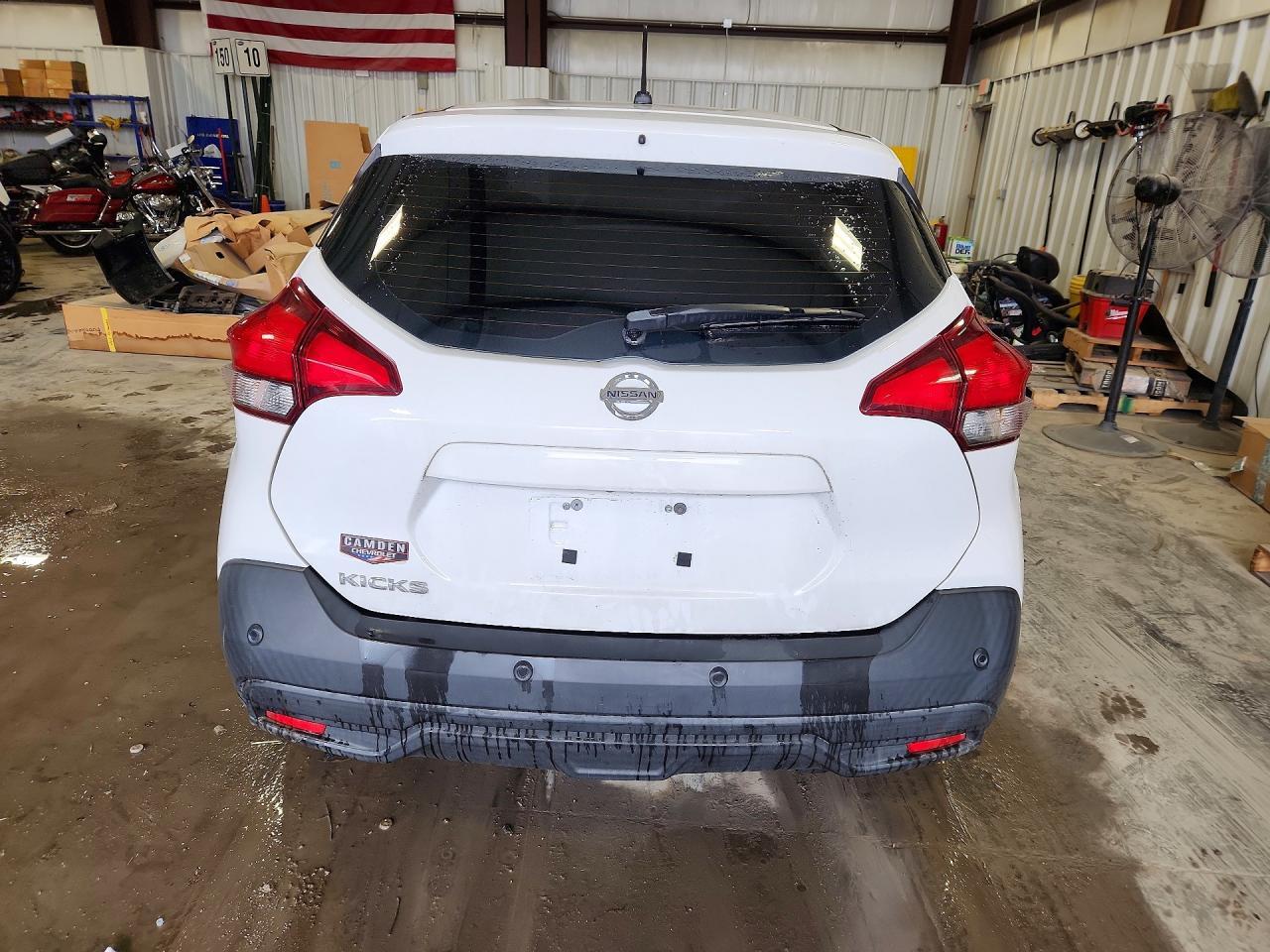 2020 Nissan Kicks S - zdjęcie 6