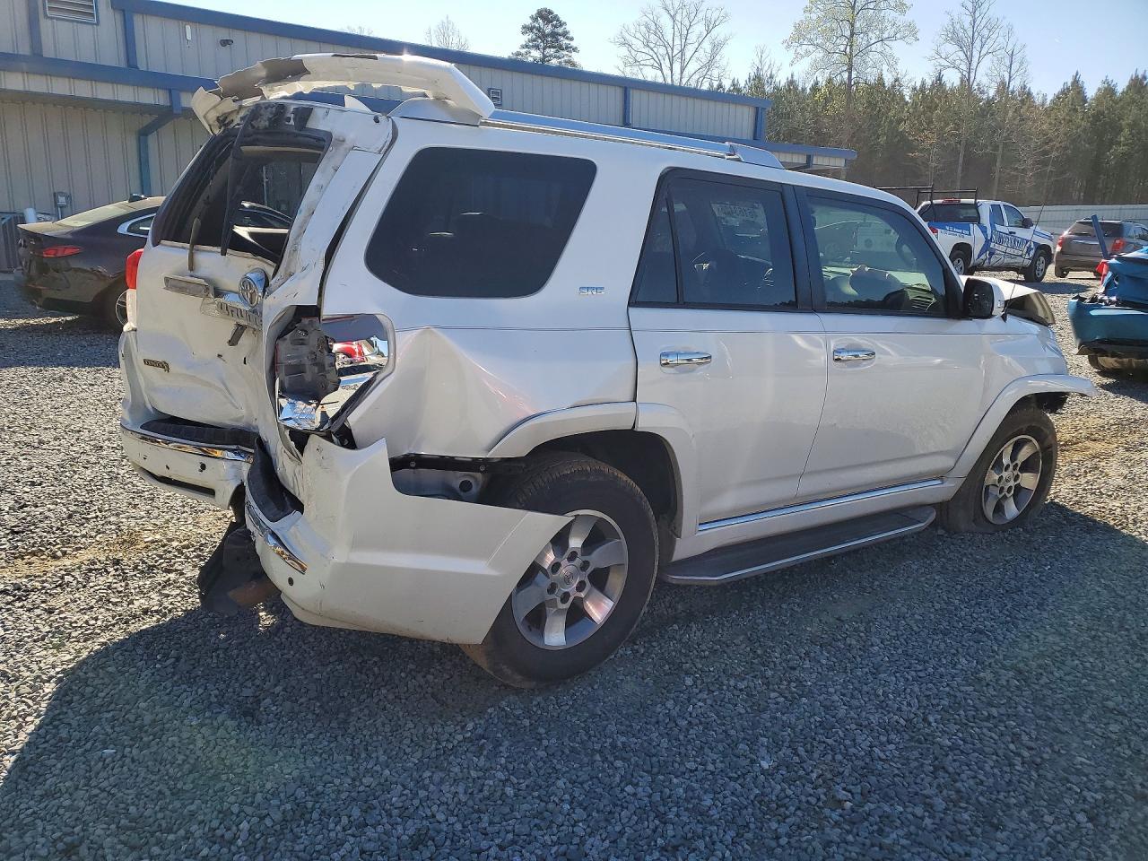 2013 Toyota 4Runner Sr5 - zdjęcie 3