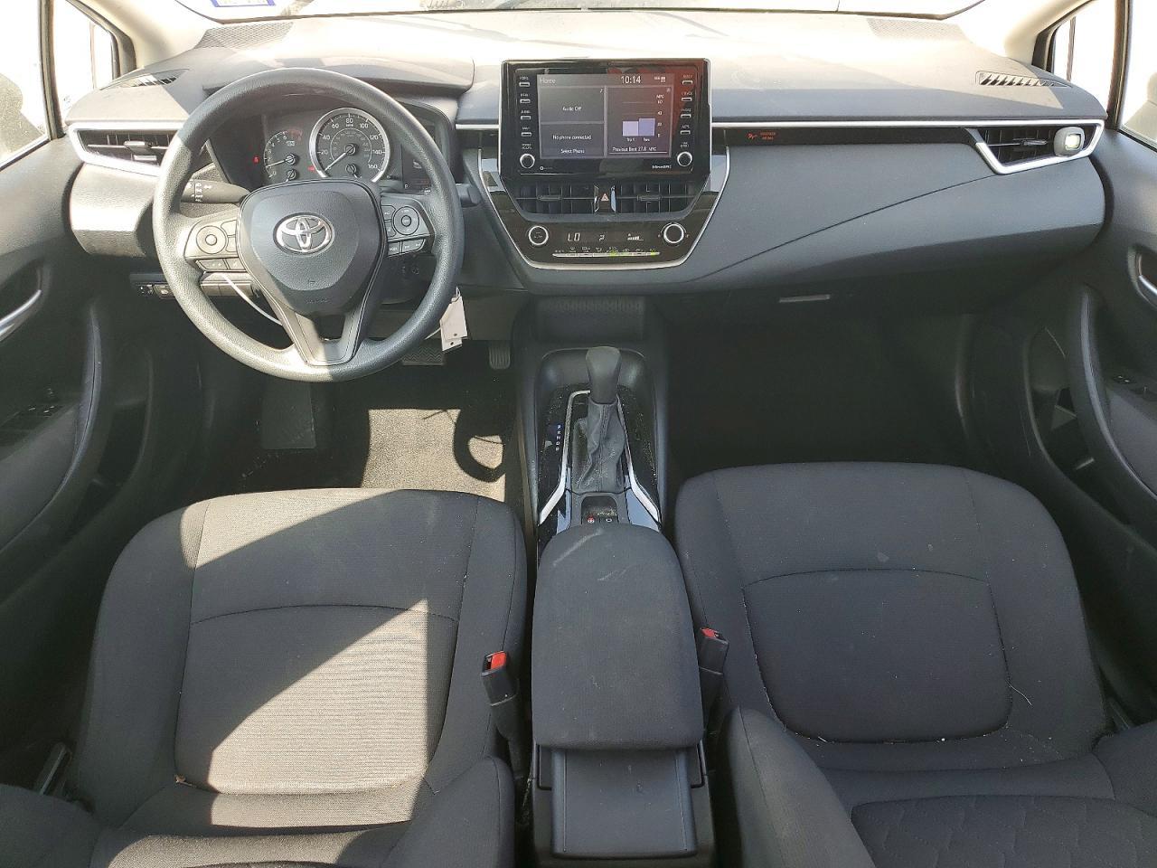 2021 Toyota Corolla Le - zdjęcie 8