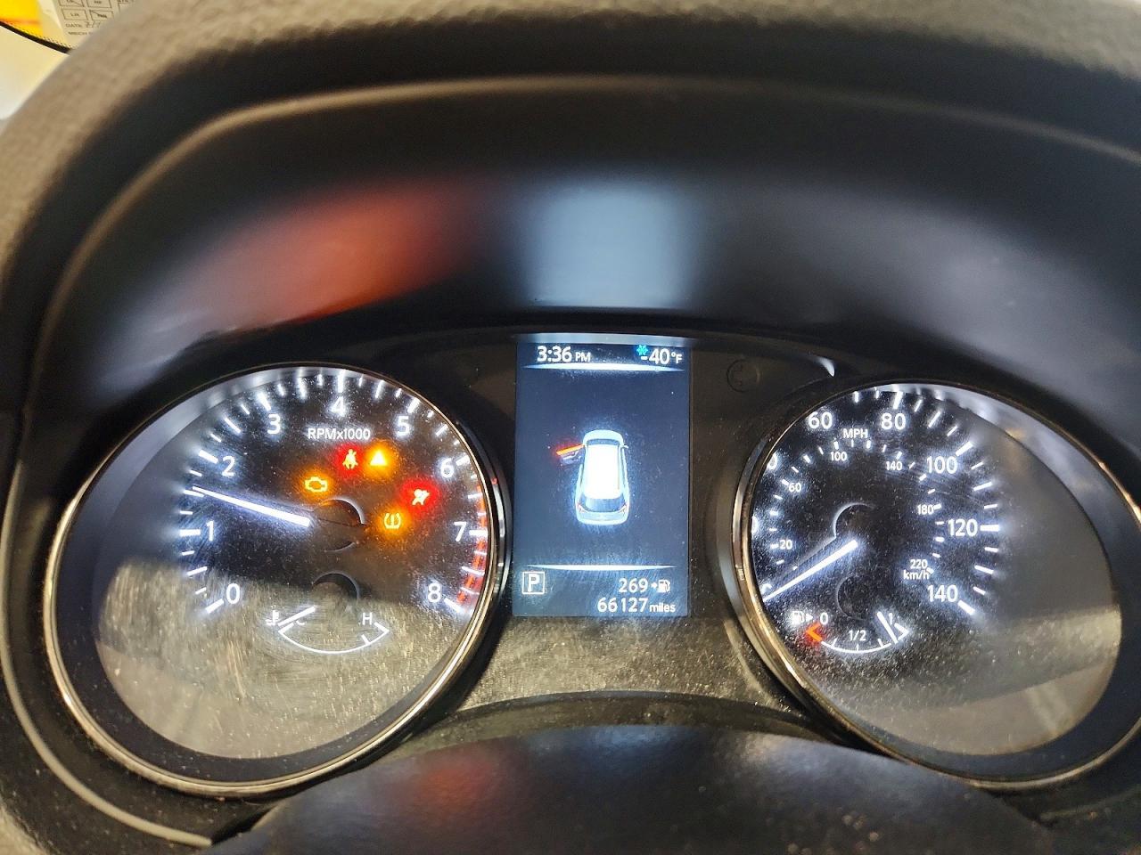 2017 Nissan Rogue S - zdjęcie 9