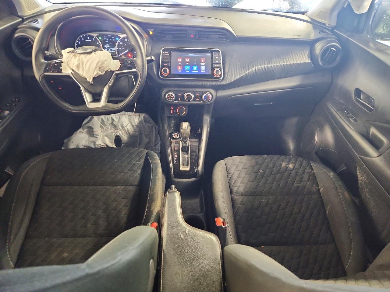 2021 Nissan Kicks S - zdjęcie 8