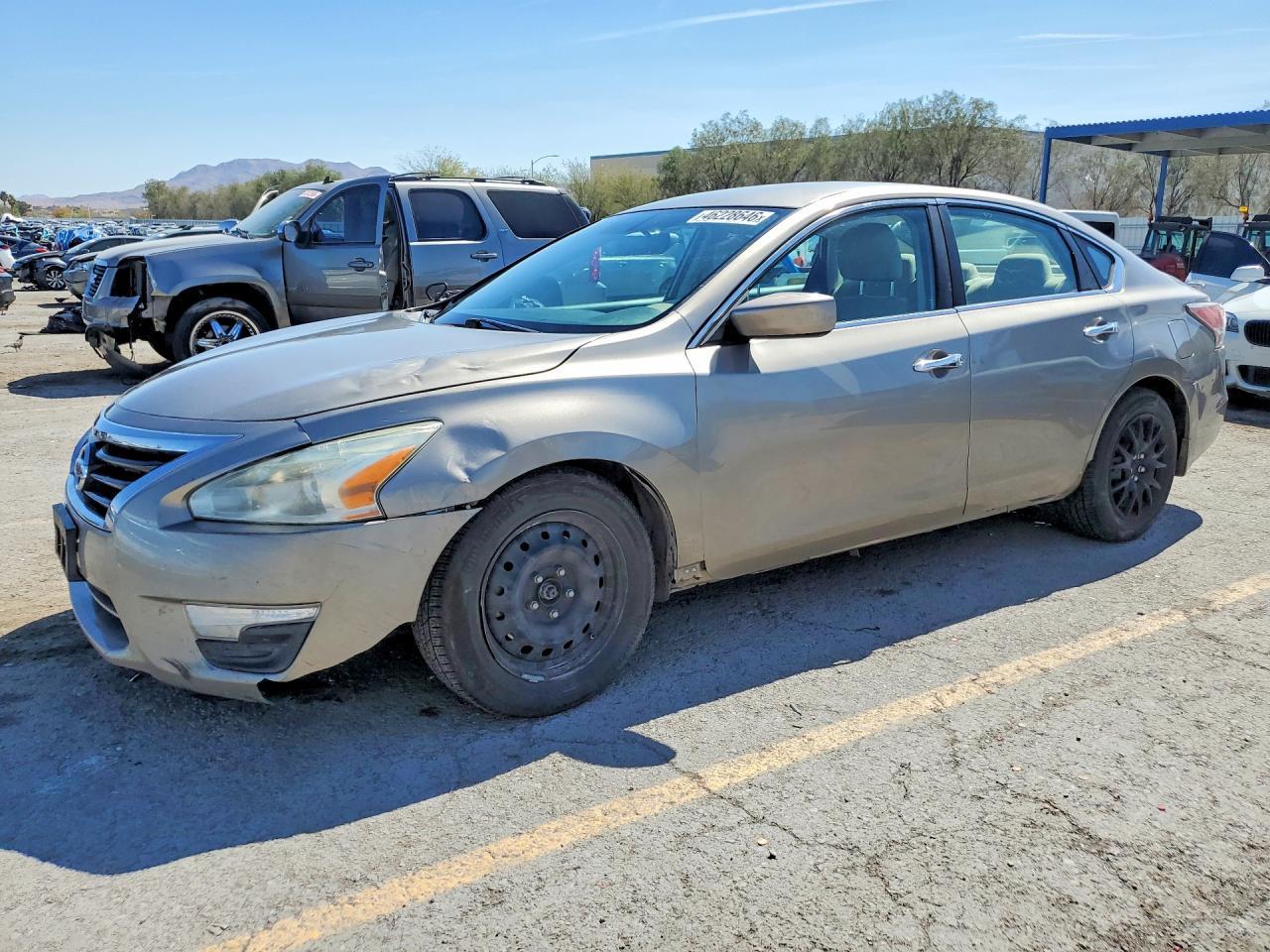 2015 Nissan Altima 2.5 S - zdjęcie główne