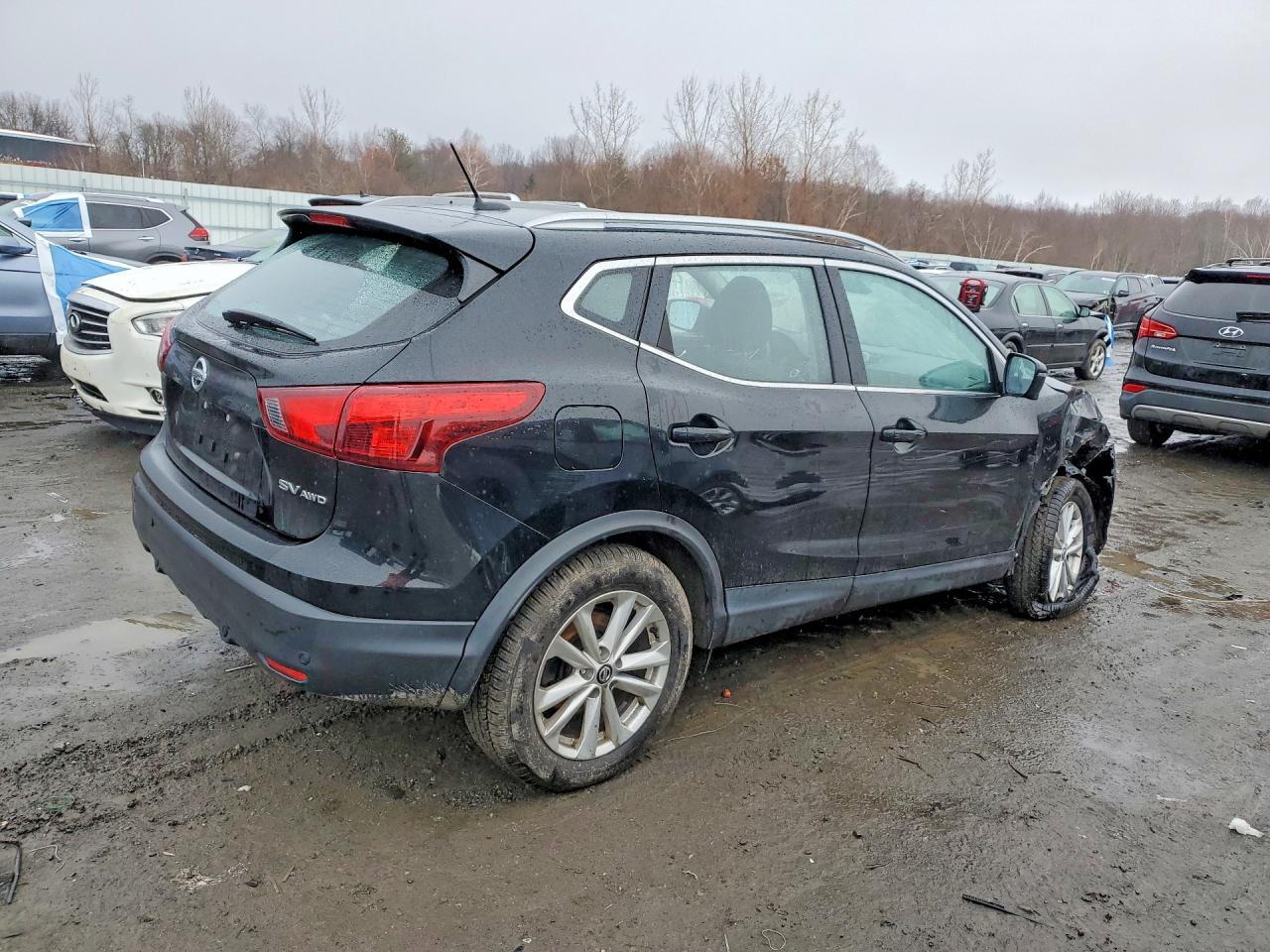 2019 Nissan Rogue Sport Sv - zdjęcie 3