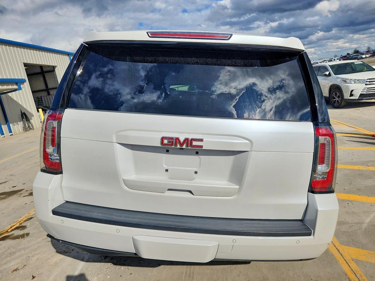 2016 GMC Yukon Slt - zdjęcie 6