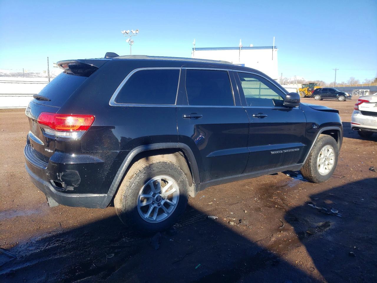 2018 Jeep Grand Cherokee Laredo - zdjęcie 3