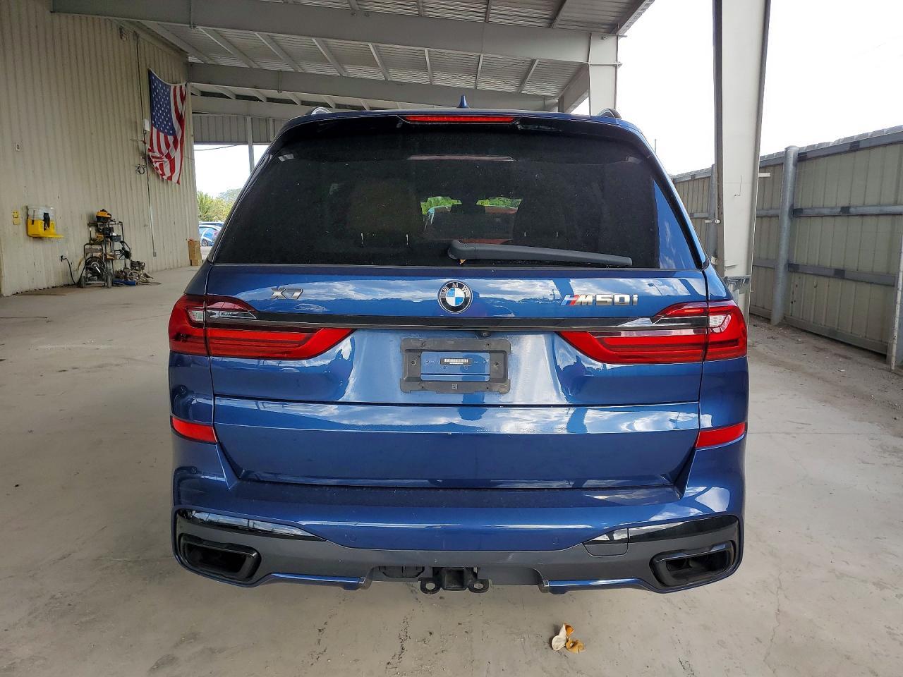 2022 BMW X7 M50I - zdjęcie 6