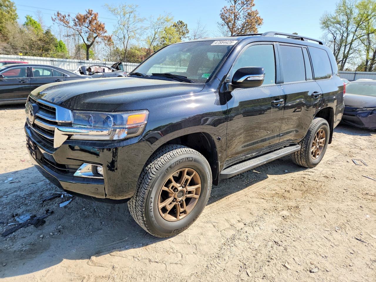 2021 Toyota Land Cruiser Heritage Edition - zdjęcie główne