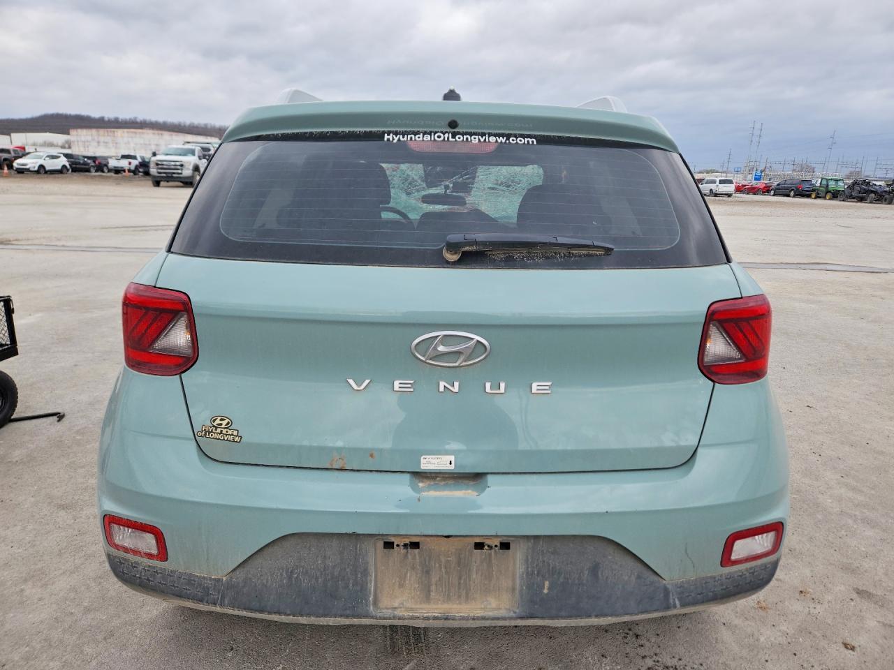 2025 Hyundai Venue Sel - zdjęcie 6