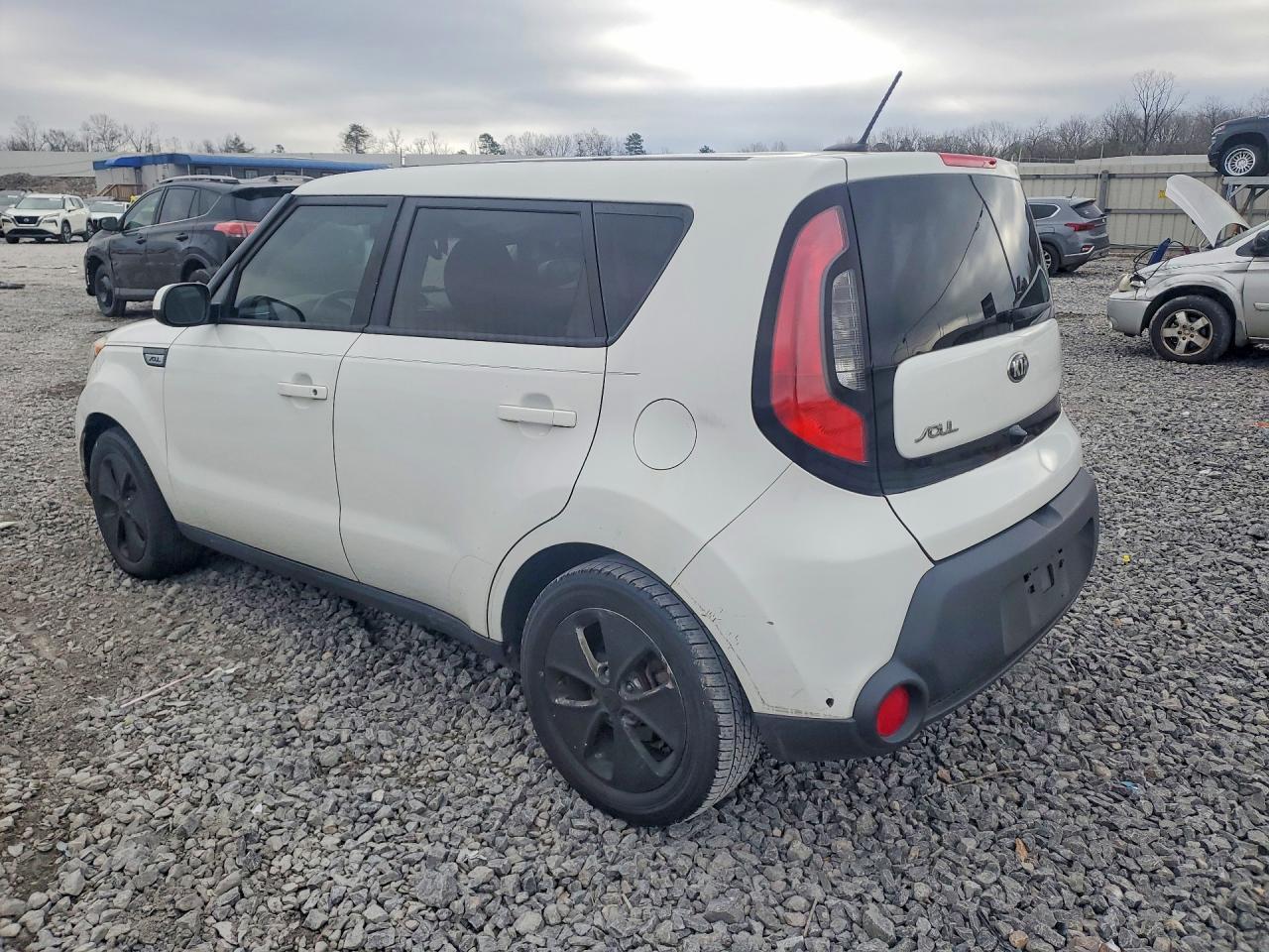2016 Kia Soul Base - zdjęcie 2