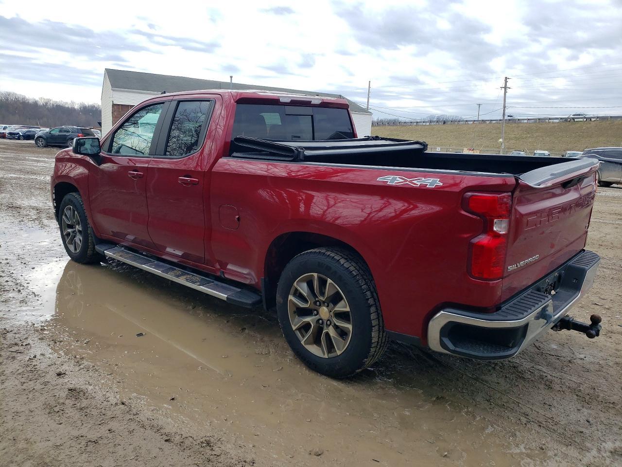 2019 Chevrolet Silverado K1500 Lt - zdjęcie 2