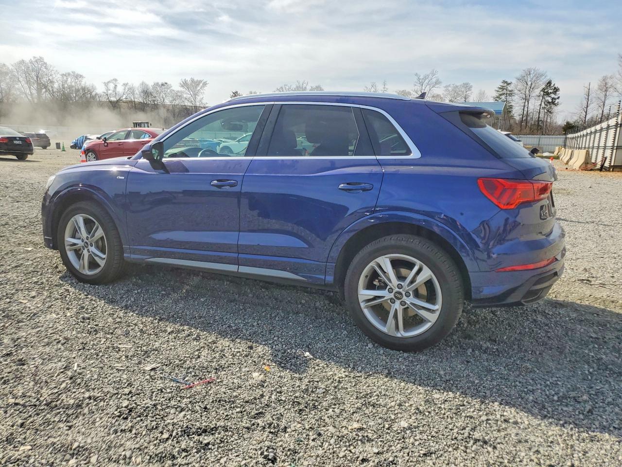 2022 Audi Q3 Premium Plus S Line 45 - zdjęcie 2
