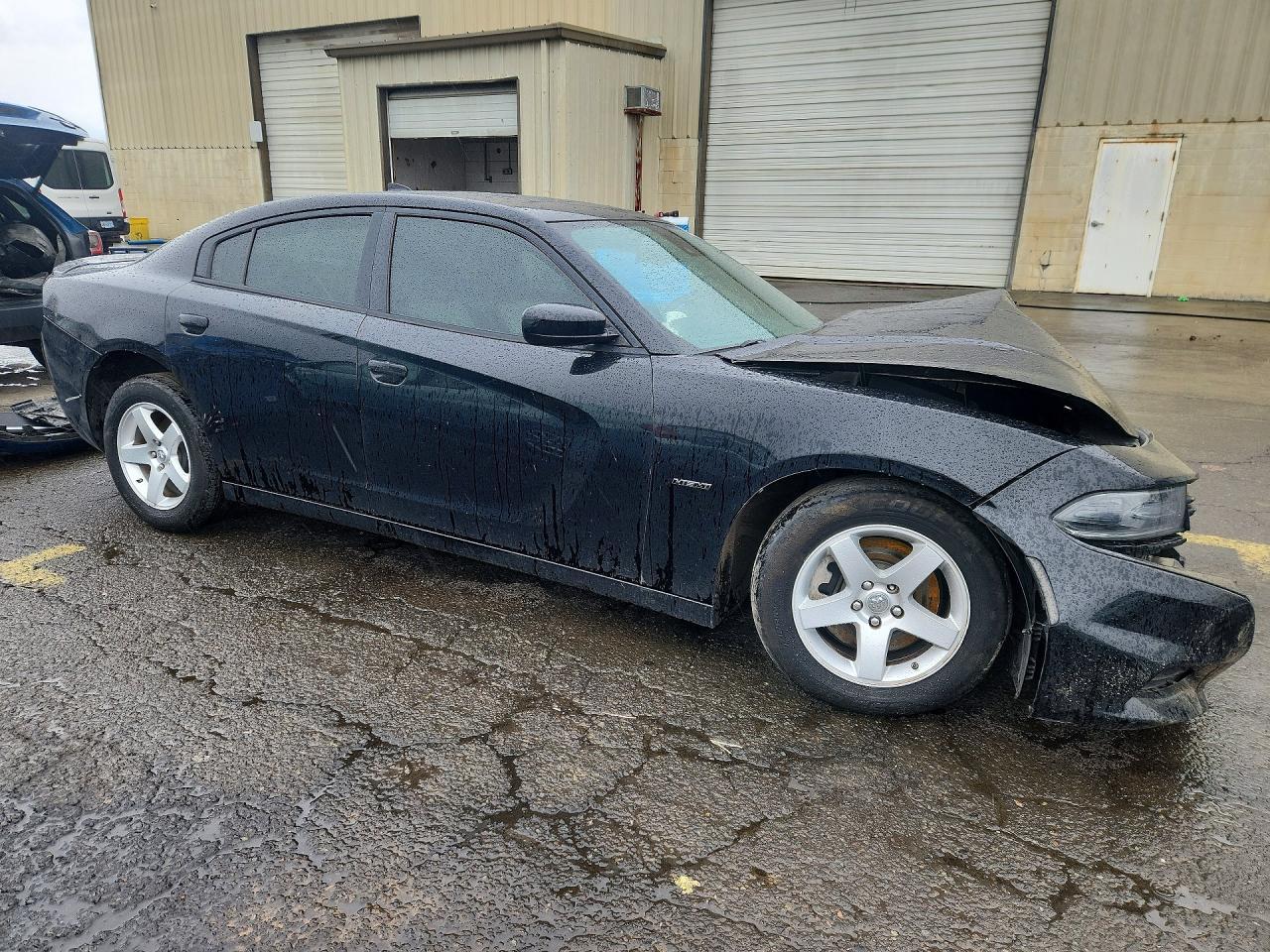 2015 Dodge Charger R - zdjęcie 4