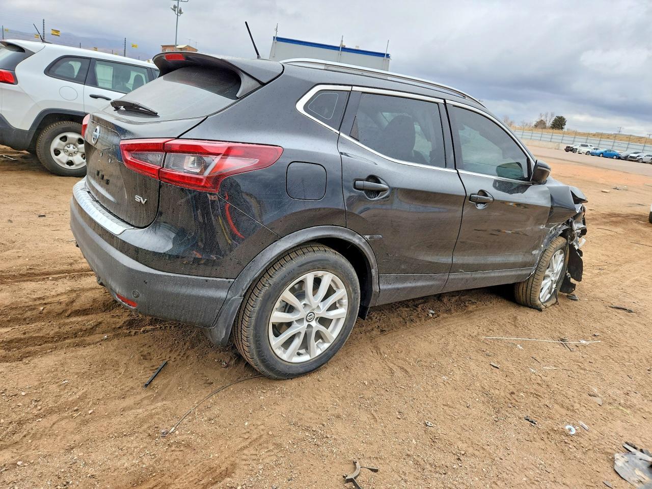 2021 Nissan Rogue Sport Sv - zdjęcie 3