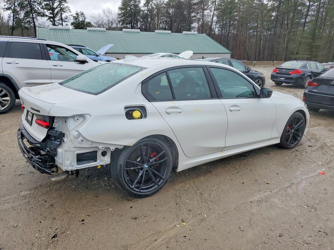 2022 BMW M340Xi - zdjęcie 3