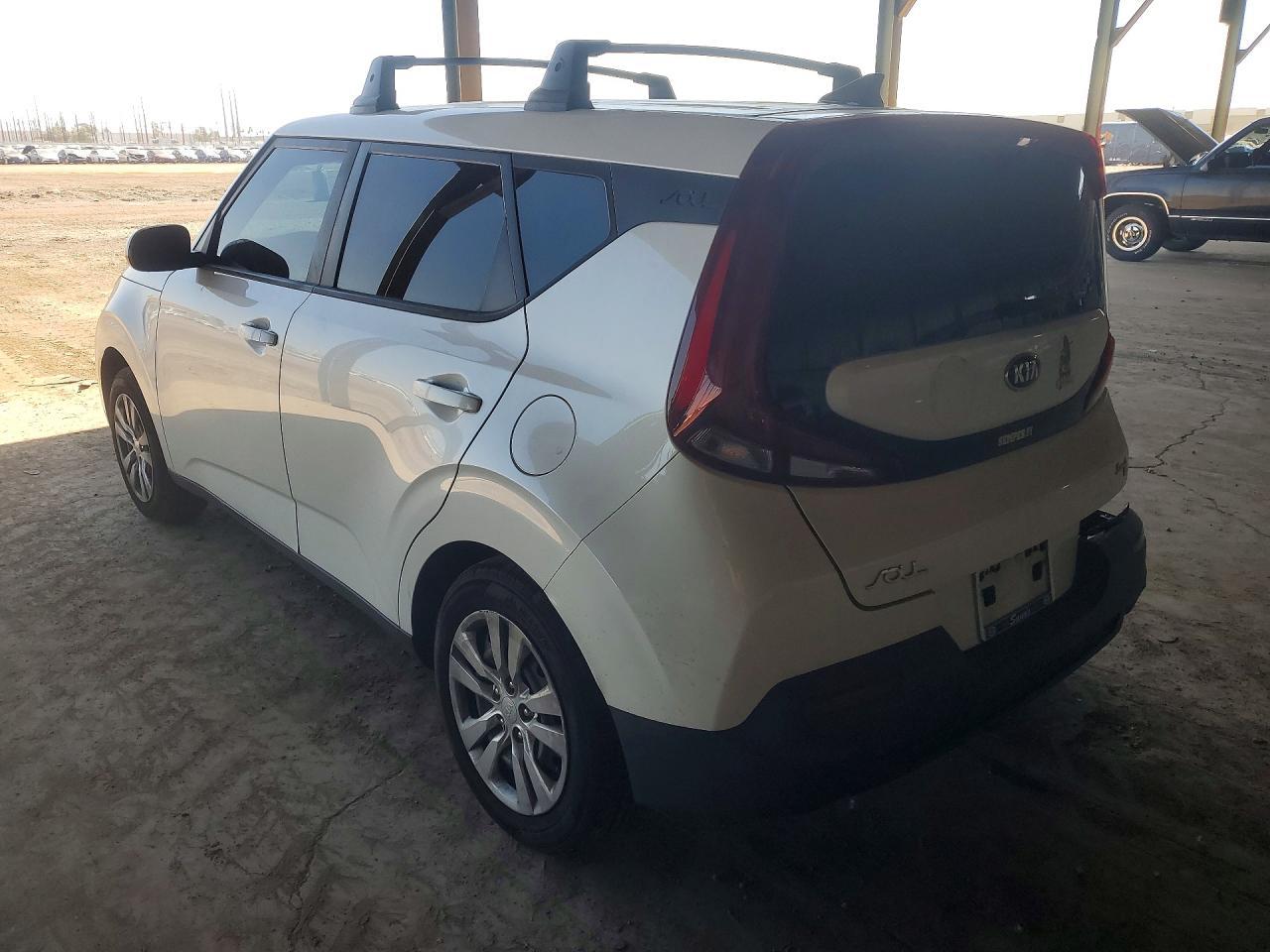 2020 Kia Soul Lx - zdjęcie 2