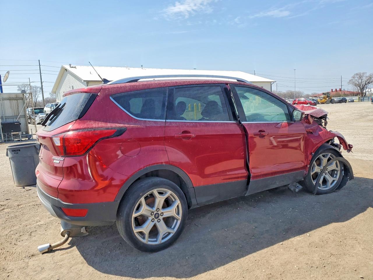 2019 Ford Escape Titanium - zdjęcie 3