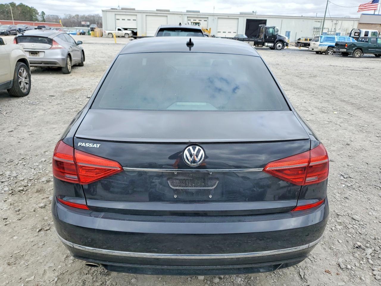 2017 Volkswagen Passat R-Line - zdjęcie 6
