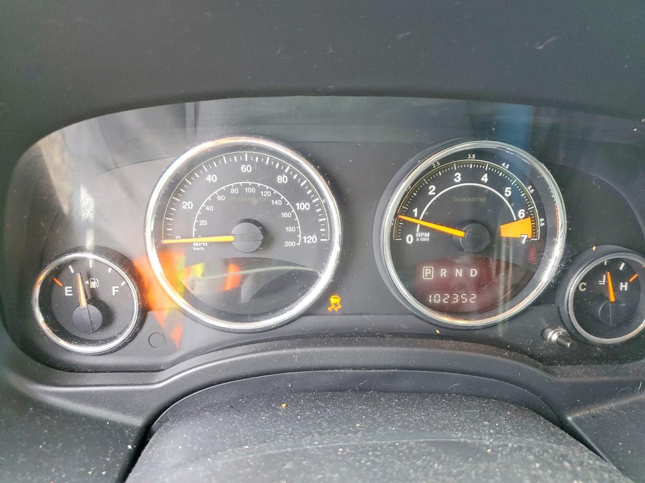 2016 Jeep Compass Latitude - zdjęcie 9