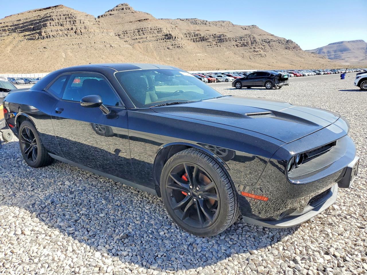 2016 Dodge Challenger Sxt - zdjęcie 4