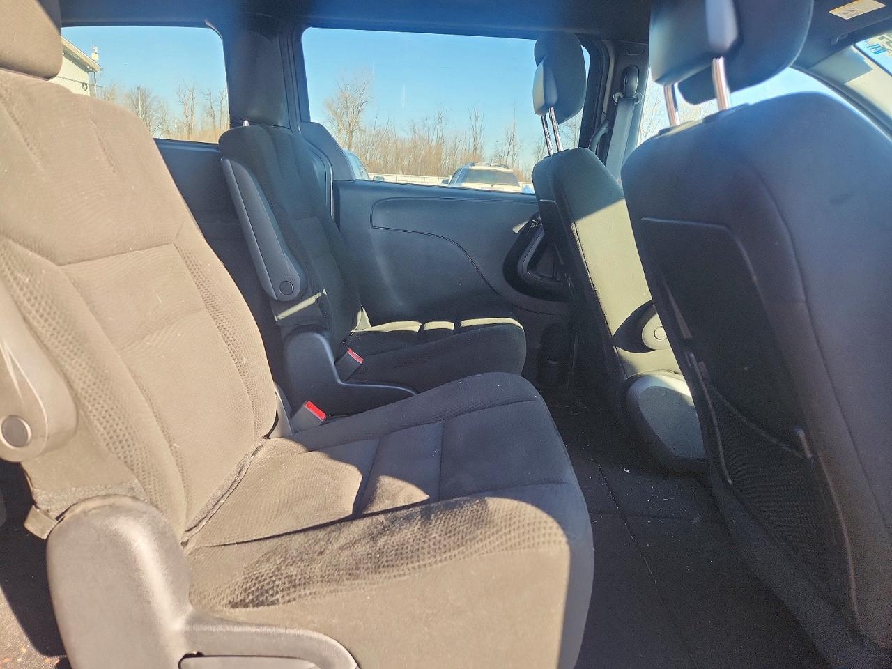 2016 Dodge Grand Caravan Se - zdjęcie 11