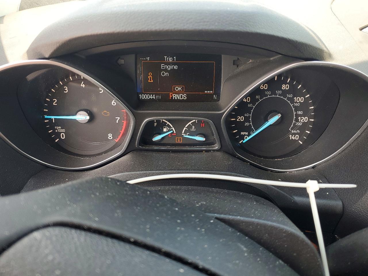 2017 Ford Escape Titanium - zdjęcie 9