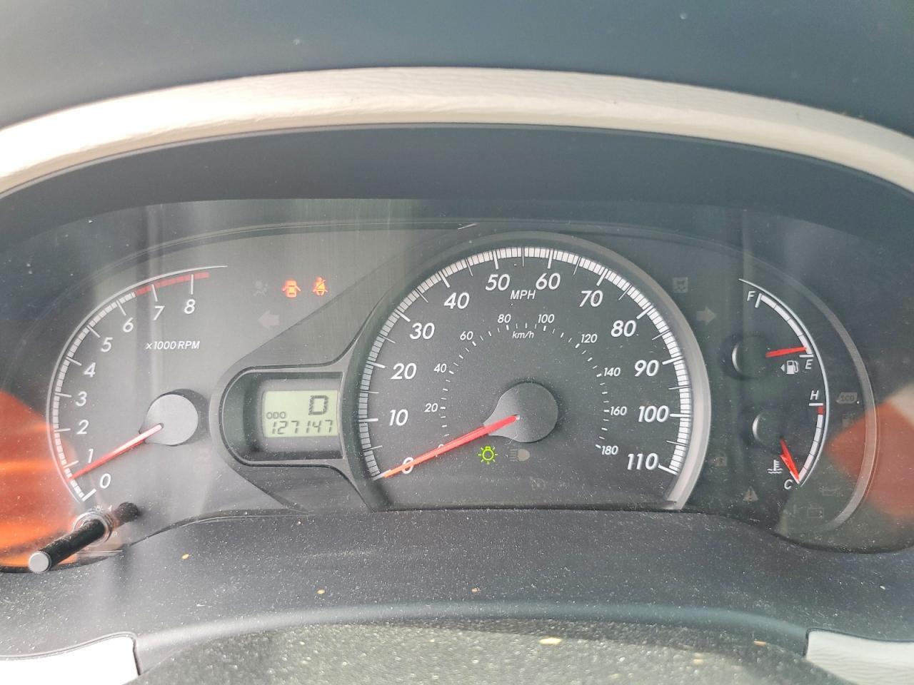 2013 Toyota Sienna Le 8-Passenger - zdjęcie 9