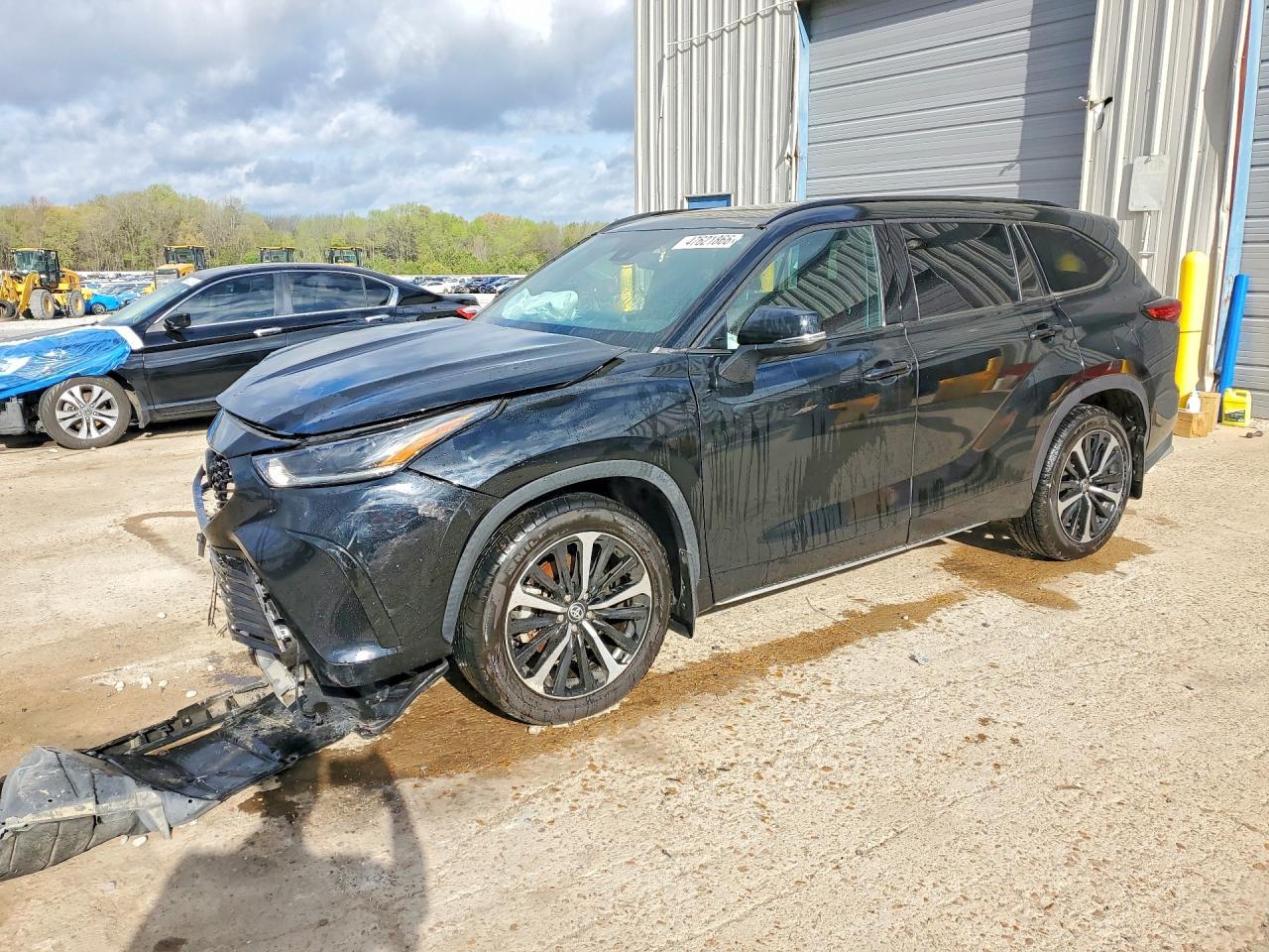 2021 Toyota Highlander Xse - zdjęcie główne