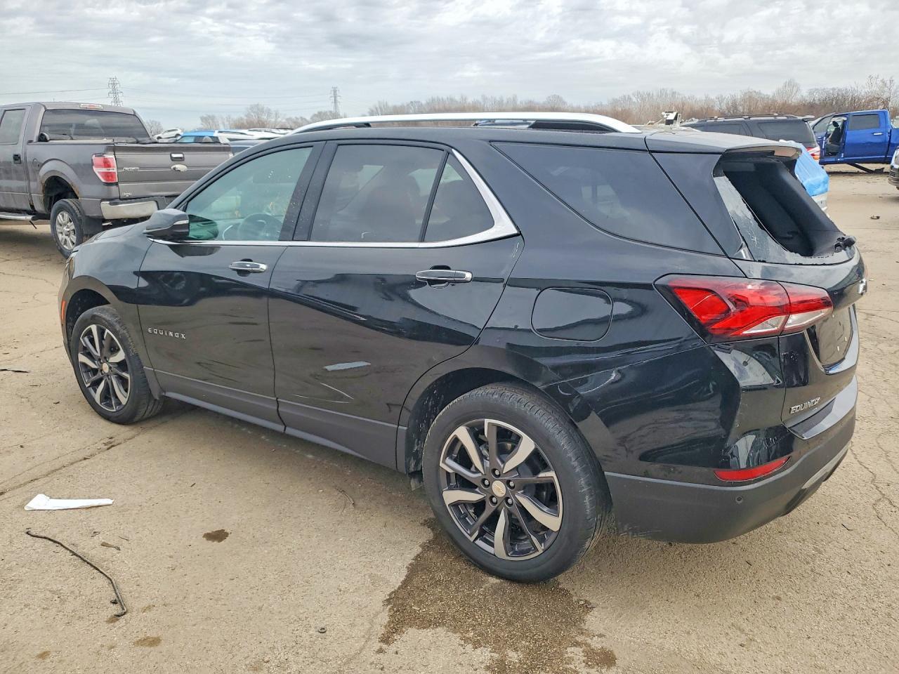 2024 Chevrolet Equinox Premier - zdjęcie 2