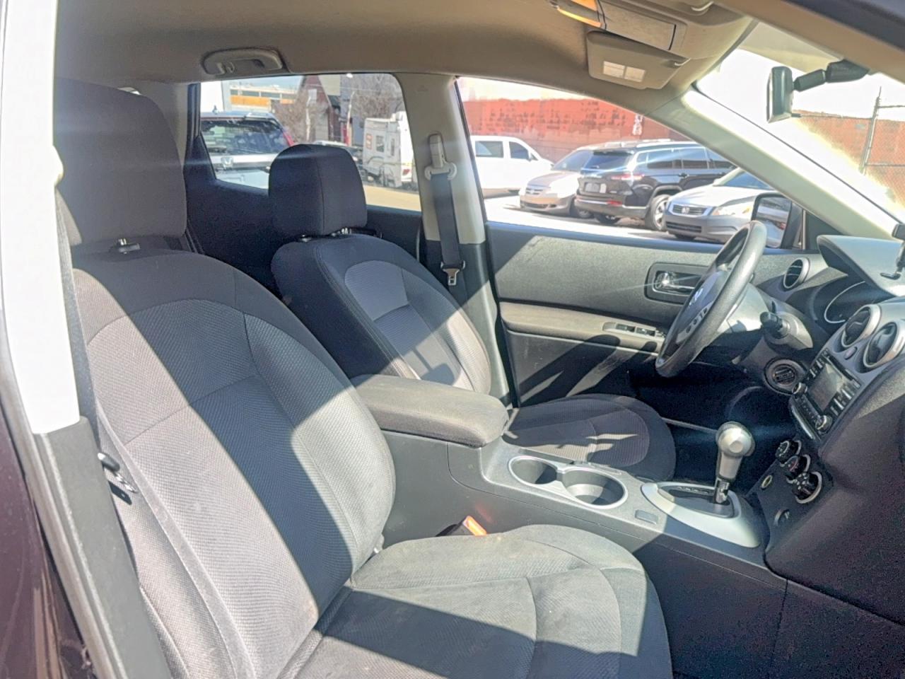 2013 Nissan Rogue S - zdjęcie 5