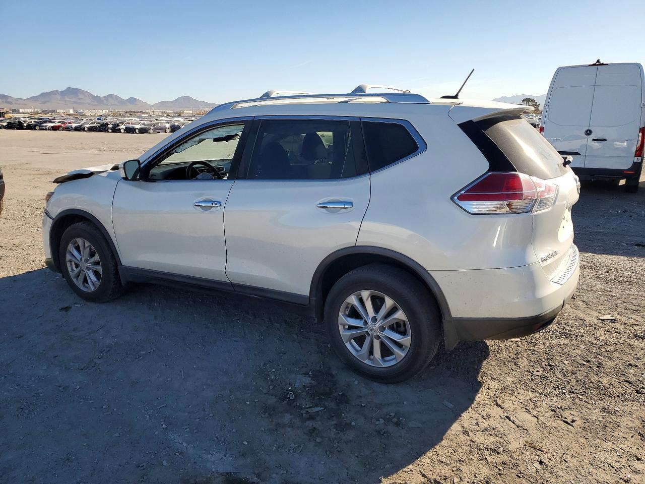 2016 Nissan Rogue Sv - zdjęcie 2