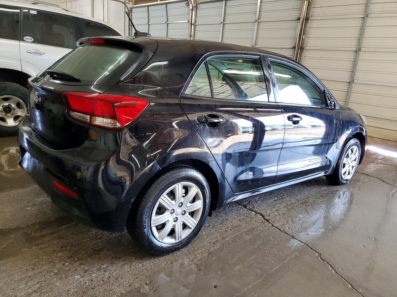 2022 Kia Rio 5-Door S - zdjęcie 3