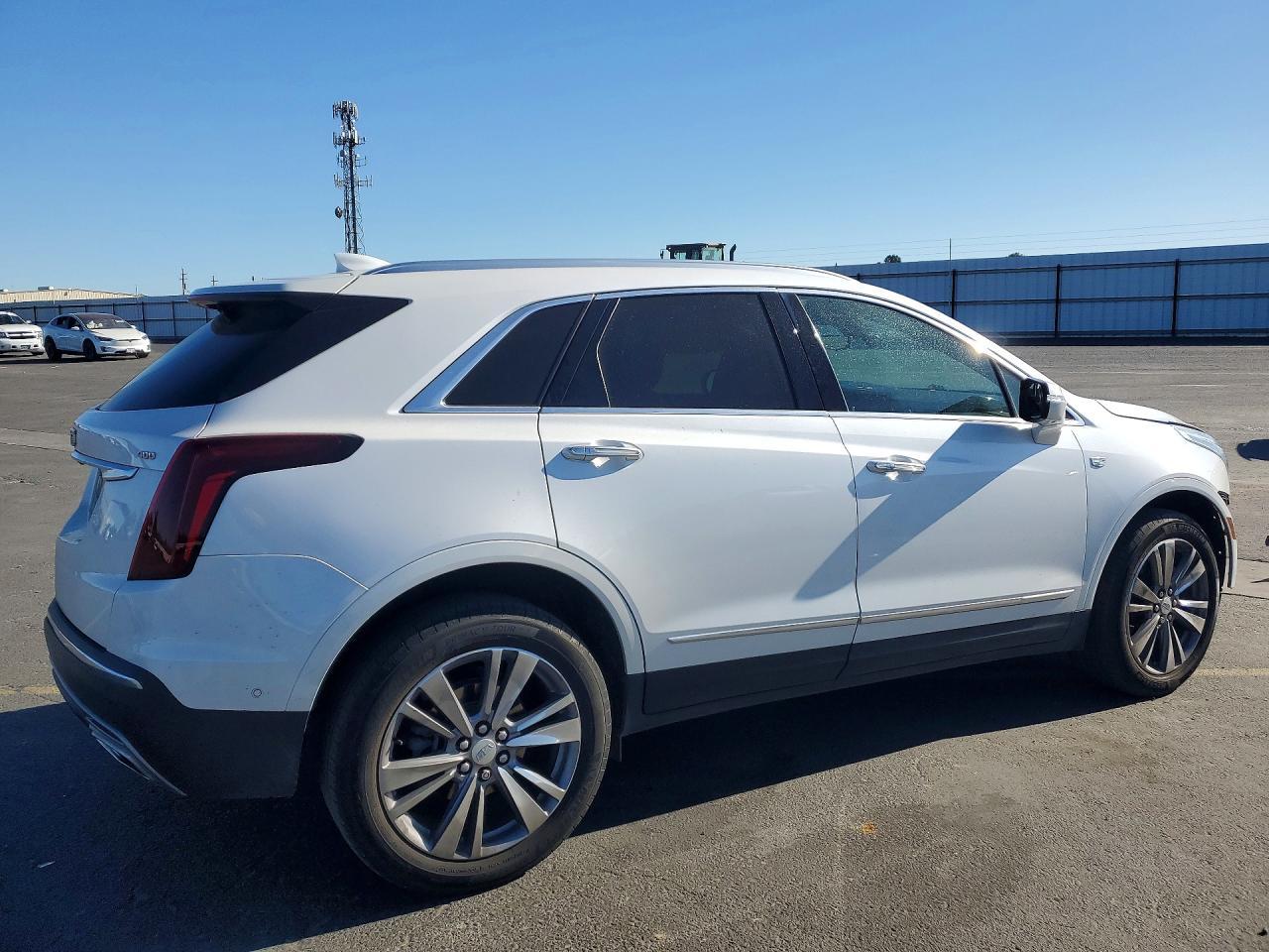 2021 Cadillac Xt5 Premium Luxury - zdjęcie 3