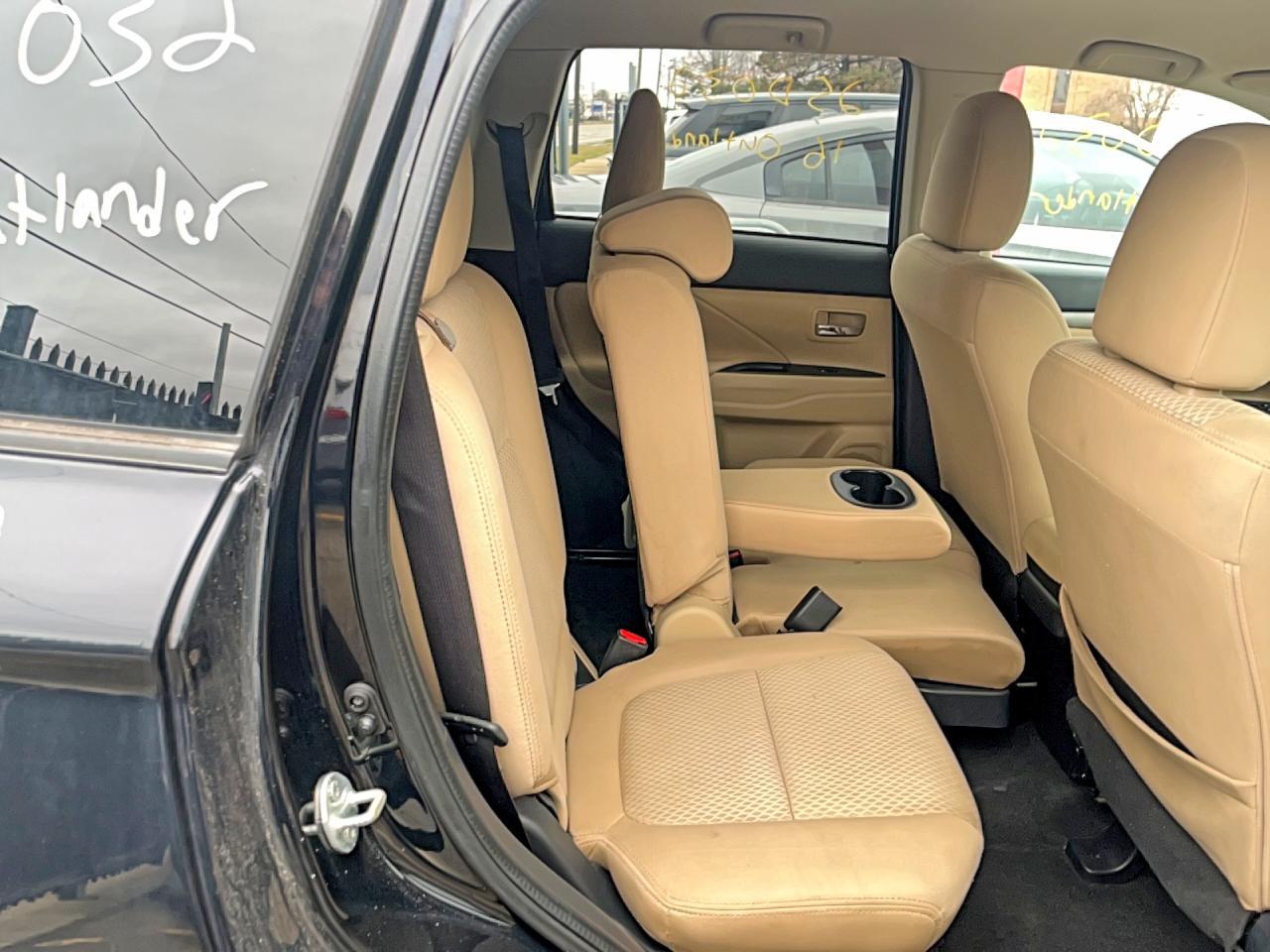 2016 Mitsubishi Outlander Se - zdjęcie 6