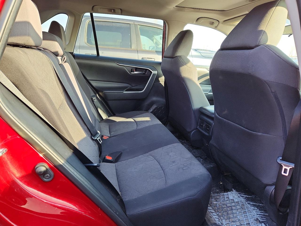 2019 Toyota Rav4 Xle - zdjęcie 11