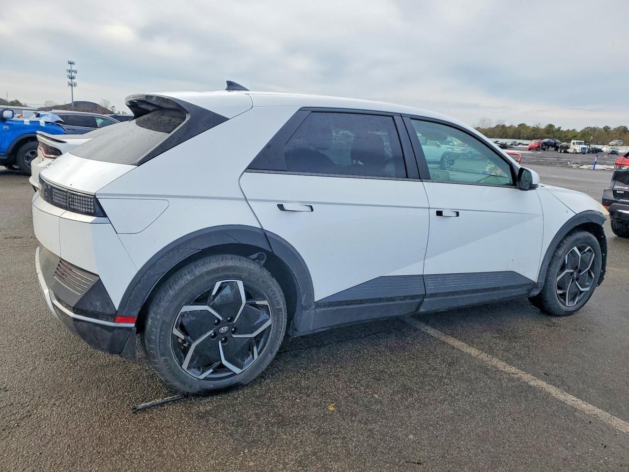 2022 Hyundai Ioniq 5 Se - zdjęcie 3