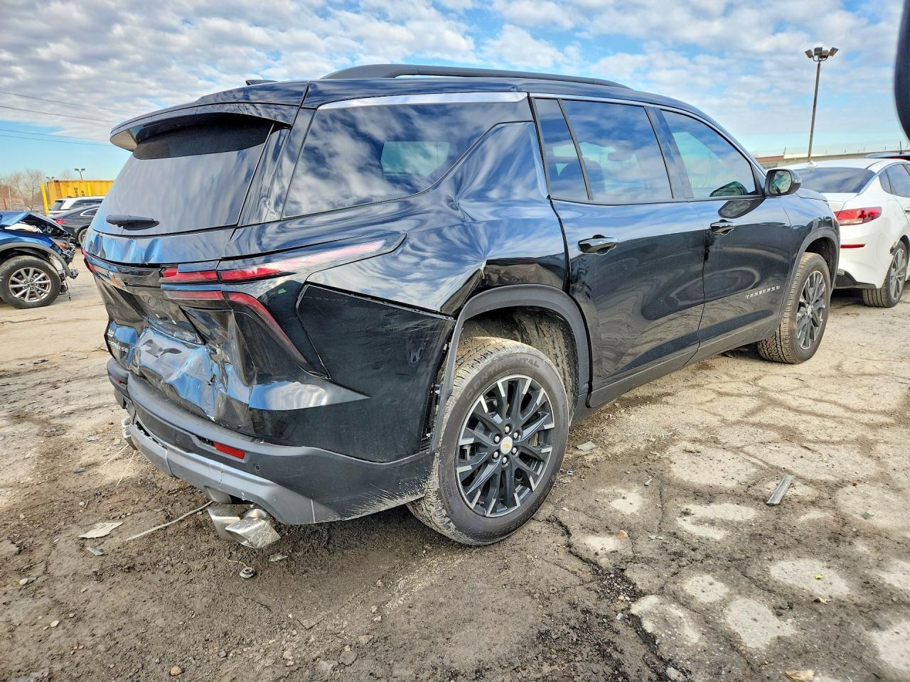 2026 Chevrolet Traverse Lt - zdjęcie 3