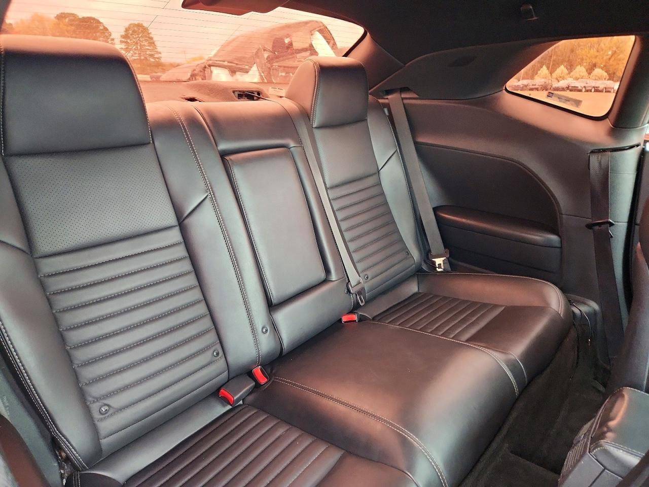 2014 Dodge Challenger Sxt - zdjęcie 10