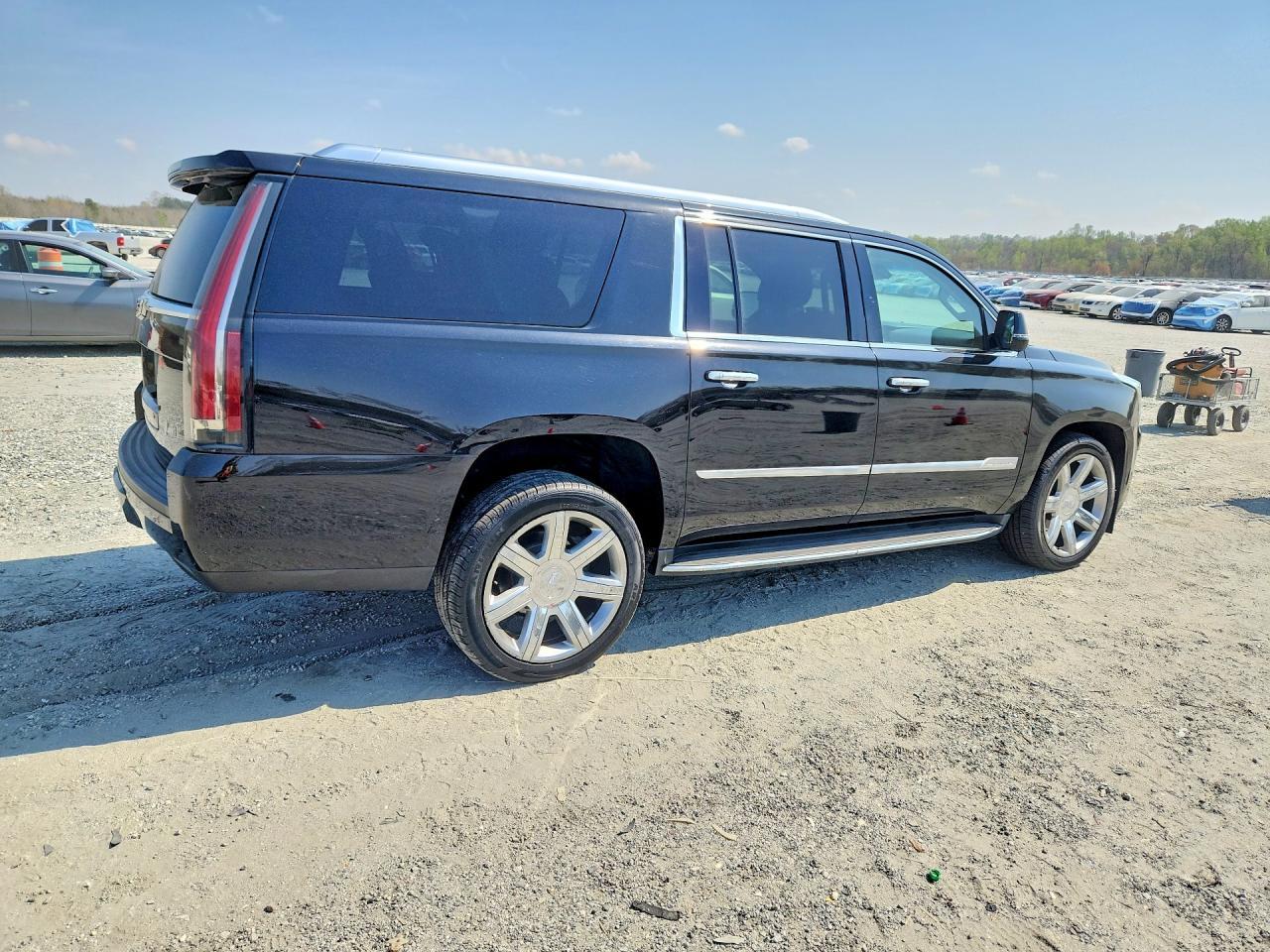 2018 Cadillac Escalade Esv Luxury - zdjęcie 3