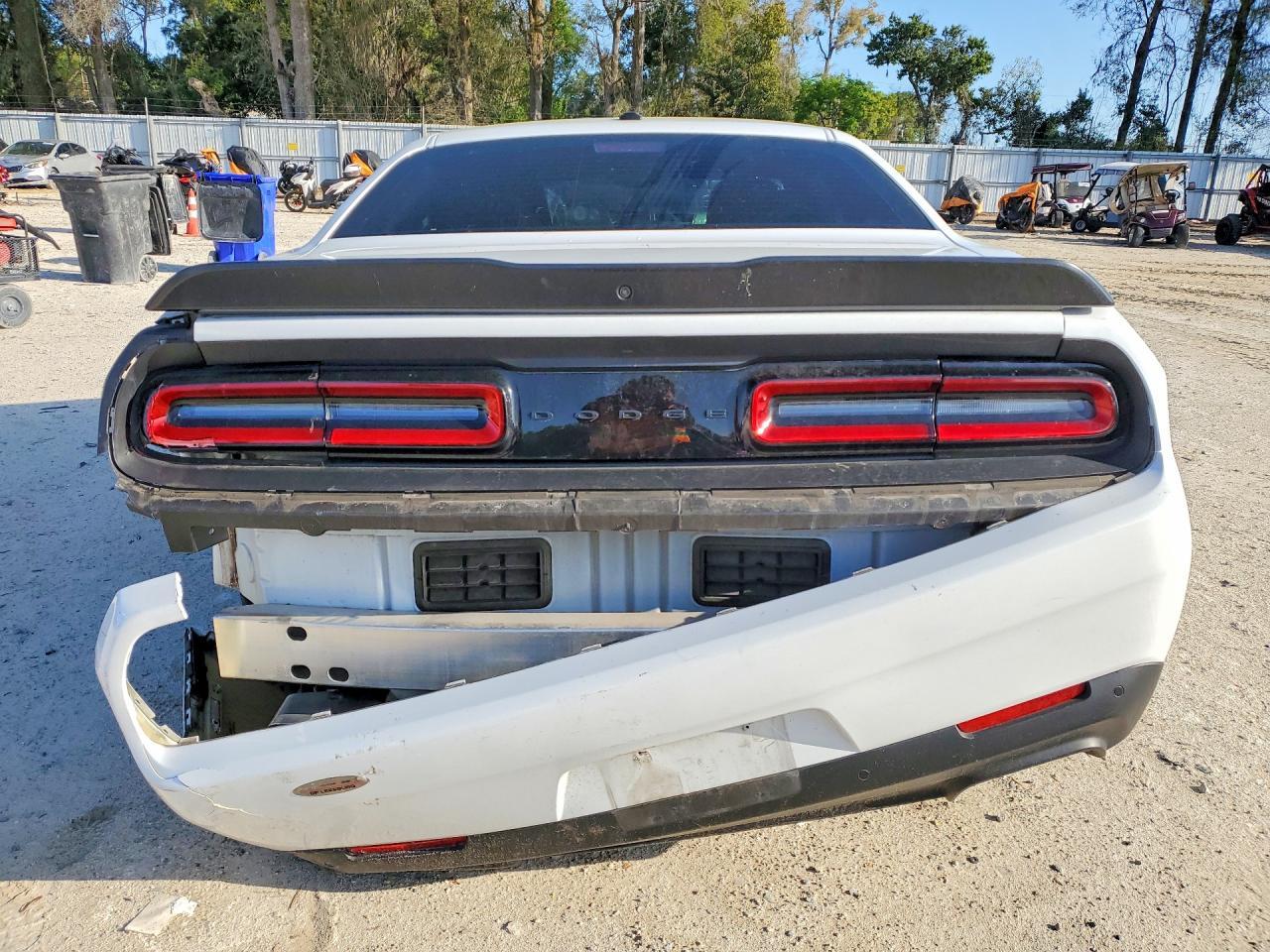 2023 Dodge Challenger R - zdjęcie 6
