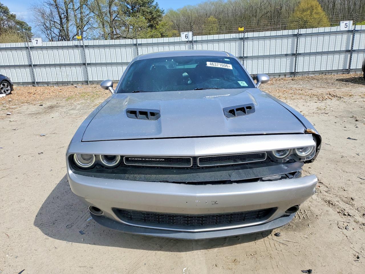 2016 Dodge Challenger Sxt - zdjęcie 5